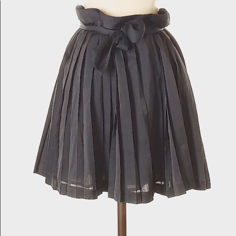Beautiful gap skirt
